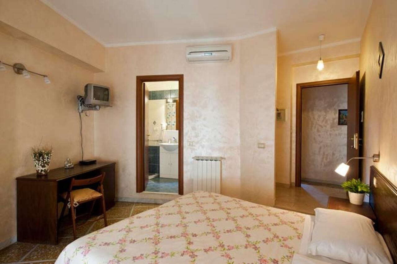 In Trastevere House Рим Екстериор снимка