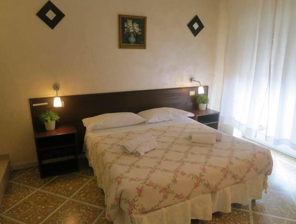 In Trastevere House Рим Екстериор снимка